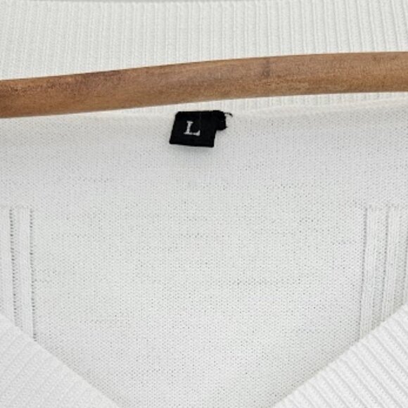 Women's Knitted Short Sleeved Shirt - Large - Picture 4 of 9